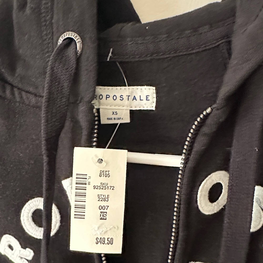 Aeropostale Black Zip-Up Hoodie with White Accents - Picture 4 of 4